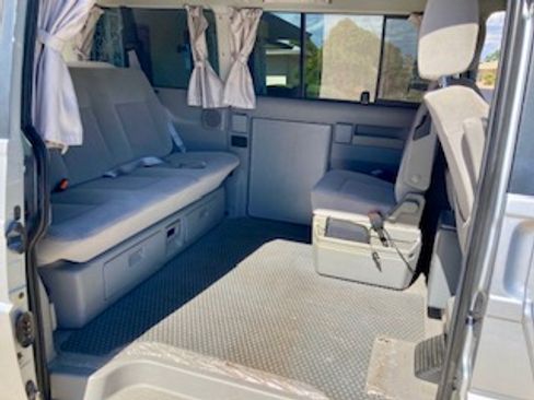 Used 2003 Volkswagen Eurovan MV FWD image 8