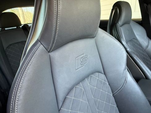 Used 2022 Audi S5 Premium Plus image 13