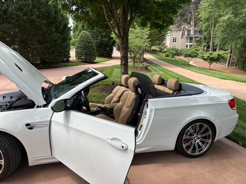 Used 2008 BMW M3 Convertible RWD image 30
