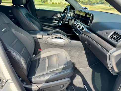 Used 2021 Mercedes-Benz GLE 53 AMG GLE 53 Sport Utility 4D image 8