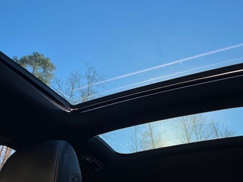 Used 2021 Mercedes-Benz GLC 300 image 10