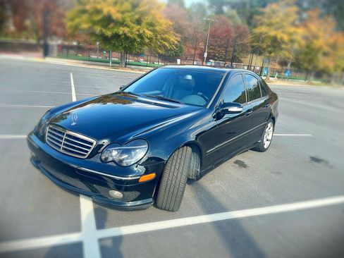 Used 2007 Mercedes-Benz C 230 Sedan image 1