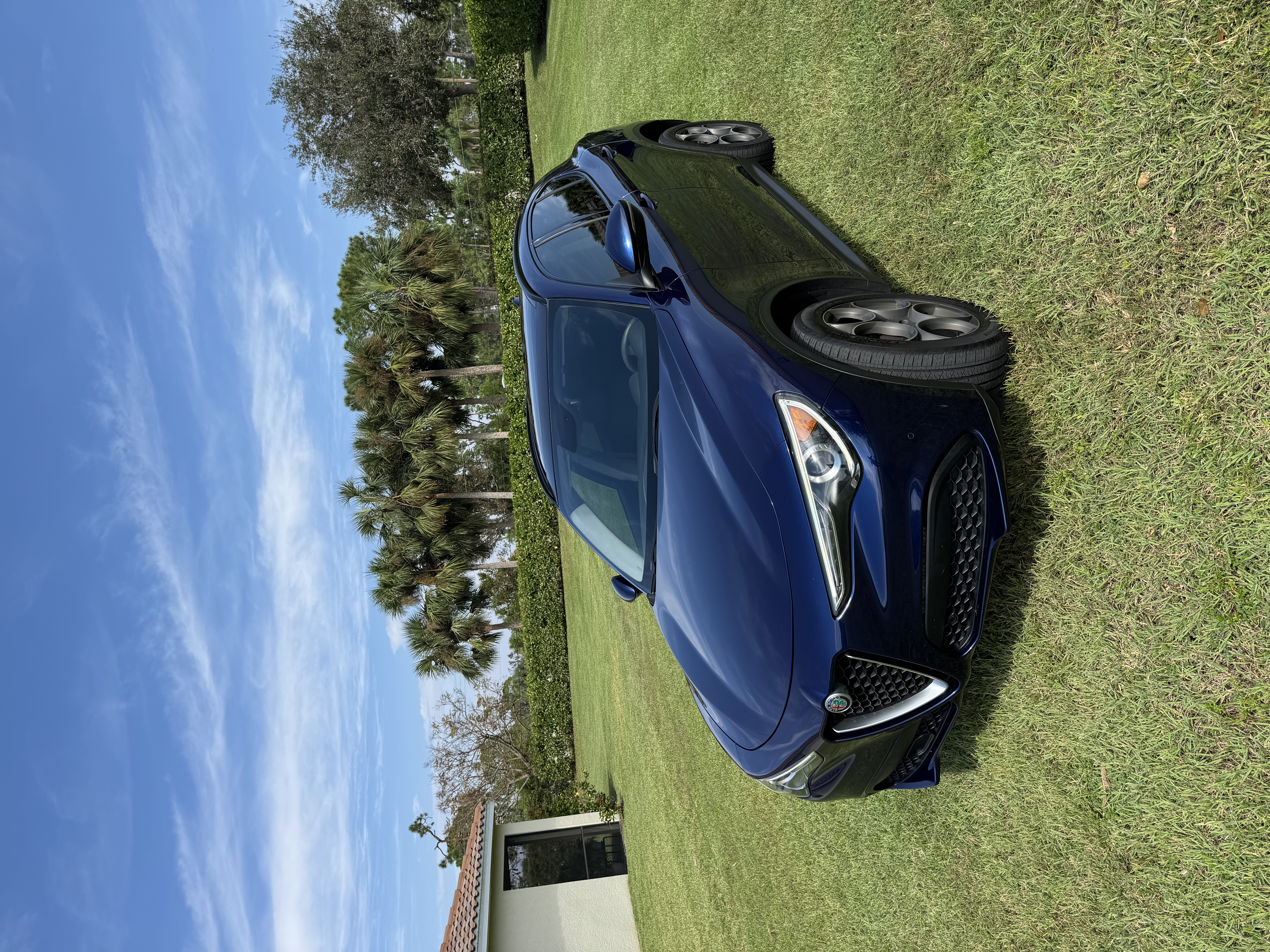 Used 2018 Alfa Romeo Stelvio Sport w/ Quick Order Package 22J Sport AWD/4WD image 16