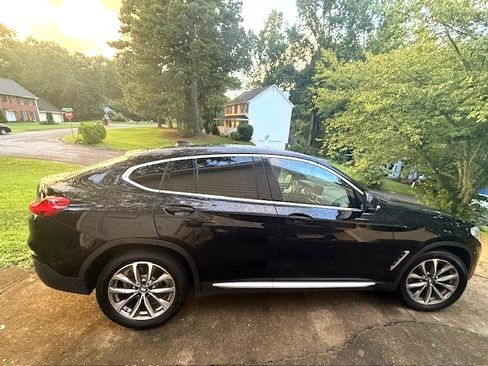 Used 2019 BMW X4 xDrive30i w/ Convenience Package AWD/4WD image 5
