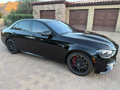 Used 2023 Mercedes-Benz E 63 AMG S image 2