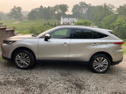Used 2021 Toyota Venza Limited w/ Advanced Technology Package