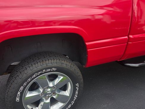 Used 1996 Dodge Ram 1500 Truck 4x4 Club Cab image 12