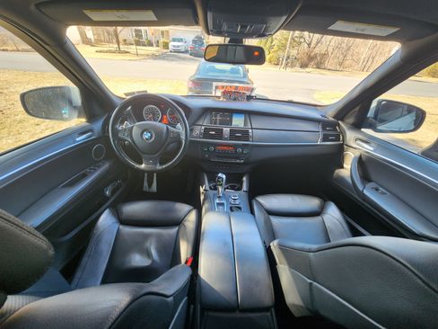 Used 2012 BMW X5 M image 14