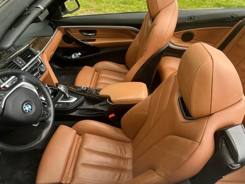 Used 2016 BMW 428i xDrive Convertible AWD/4WD image 12