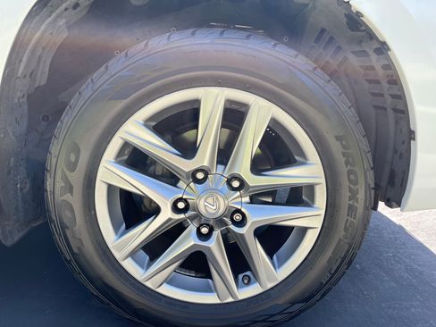 Used 2014 Lexus LX 570 4WD image 26