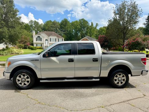 Used 2013 Ford F150 XLT w/ Luxury Equipment Group RWD image 9