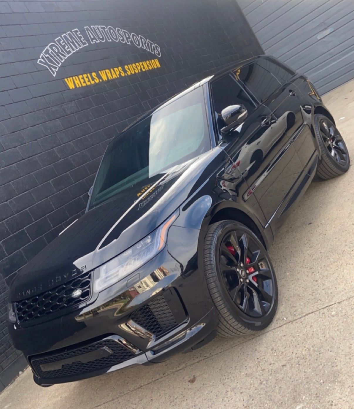 Used 2022 Land Rover Range Rover Sport HST AWD/4WD image 9