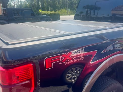 Used 2021 Ford F250 Lariat w/ Lariat Ultimate Package image 6