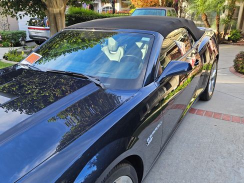 Used 2014 Chevrolet Camaro SS w/ RS Package image 4