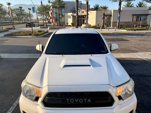 Used 2013 Toyota Tacoma PreRunner w/ TRD Sport Pkg RWD image 14