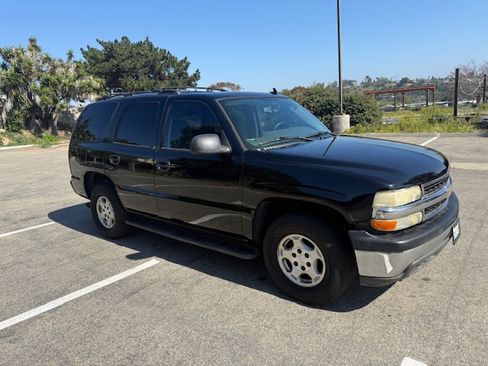 Used 2006 Chevrolet Tahoe LS w/ Smart Select Package image 1