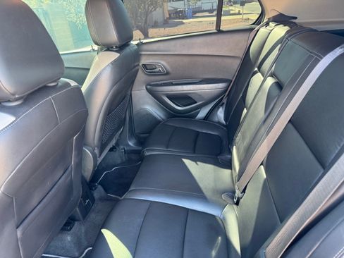 Used 2016 Chevrolet Trax LTZ w/ Midnight Edition image 8