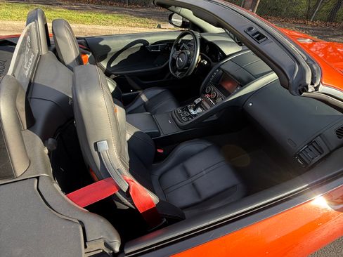 Used 2014 Jaguar F-TYPE S image 13