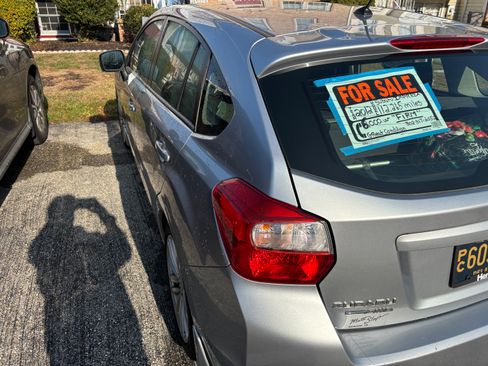 Used 2012 Subaru Impreza 2.0i Premium image 4