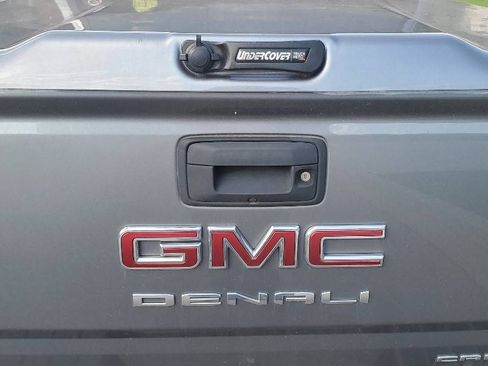 Used 2021 GMC Canyon Denali image 6