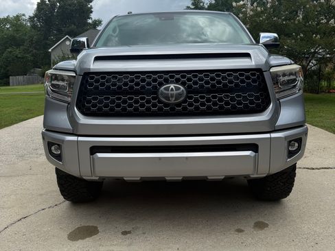 Used 2019 Toyota Tundra Platinum RWD image 9