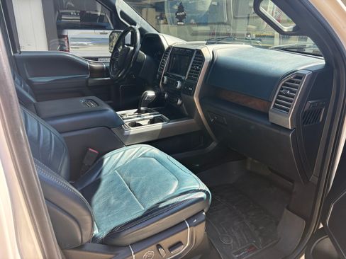 Used 2018 Ford F150 Limited w/ Trailer Tow Package AWD/4WD image 11