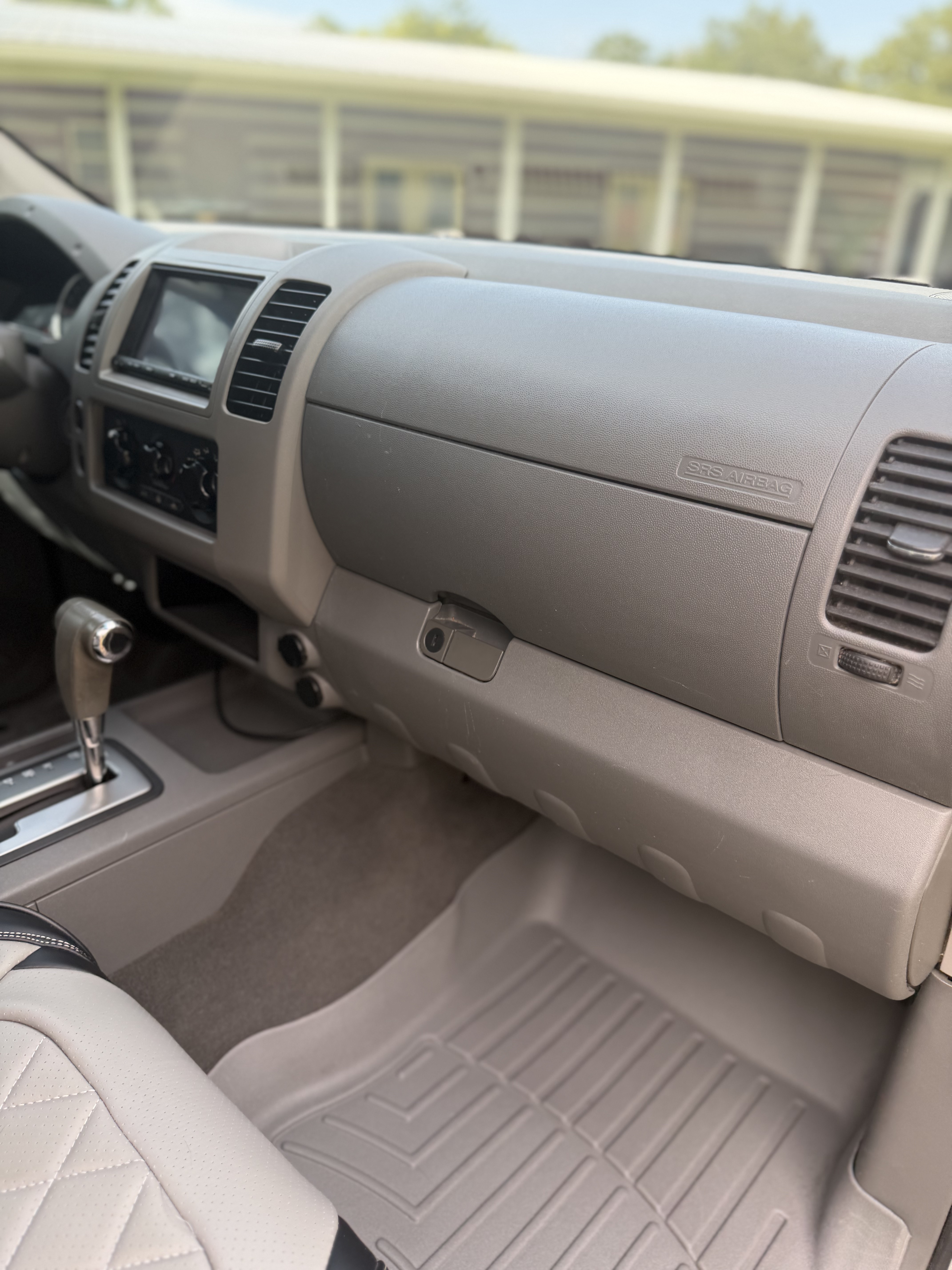 Used 2006 Nissan Frontier LE RWD image 15