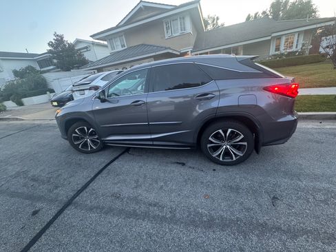 Used 2018 Lexus RX 350 FWD w/ Premium Package image 4