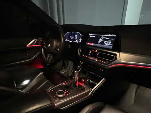 Used 2021 BMW M4 Coupe w/ Executive Package image 2