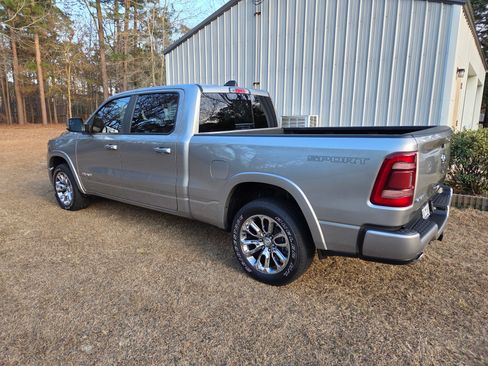 Used 2022 RAM 1500 Laramie w/ Sport Appearance Package image 4