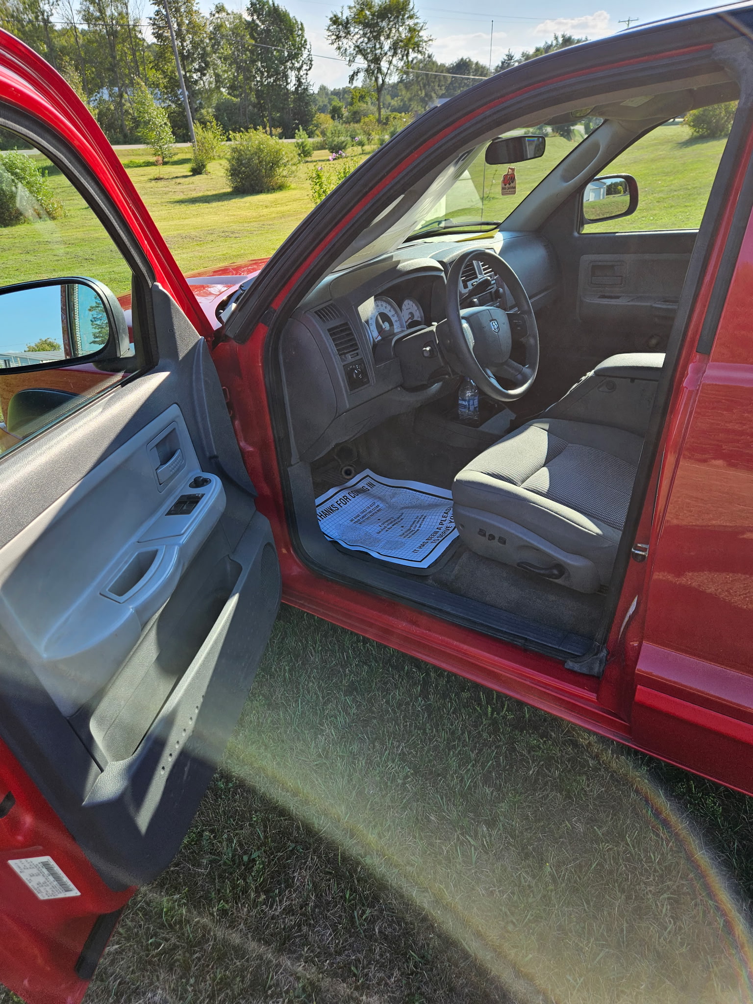 Used 2005 Dodge Dakota SLT AWD/4WD image 2