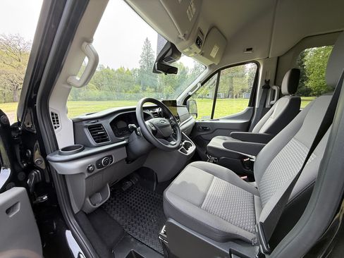 Used 2025 Ford Transit 350 XLT AWD/4WD image 6