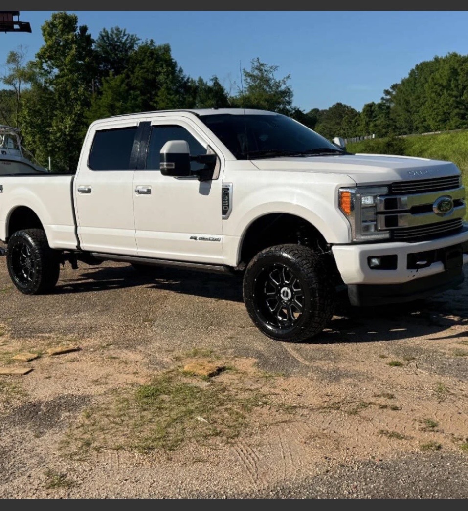 Used 2018 Ford F350 Limited w/ FX4 4x4 Off Road Package image 5
