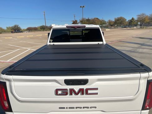 Used 2022 GMC Sierra 2500 AT4 w/ AT4 Preferred Package image 8
