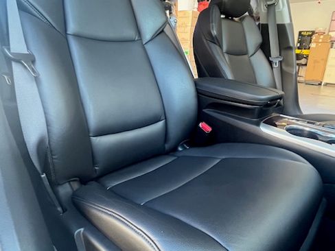 Used 2016 Acura TLX image 8