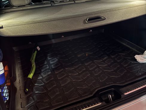 Used 2018 Mercedes-Benz GLC 43 AMG 4MATIC image 13