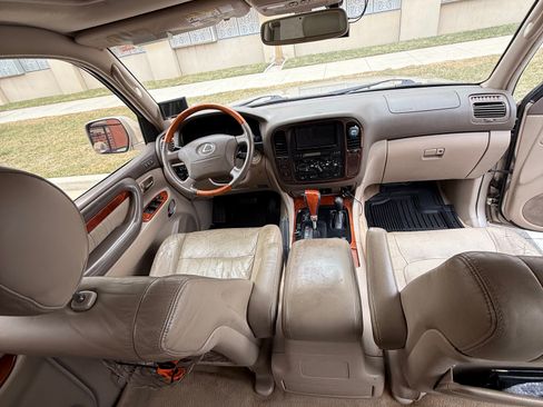 Used 2002 Lexus LX 470 4WD image 10