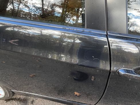 Used 2011 BMW 328i xDrive Wagon image 10