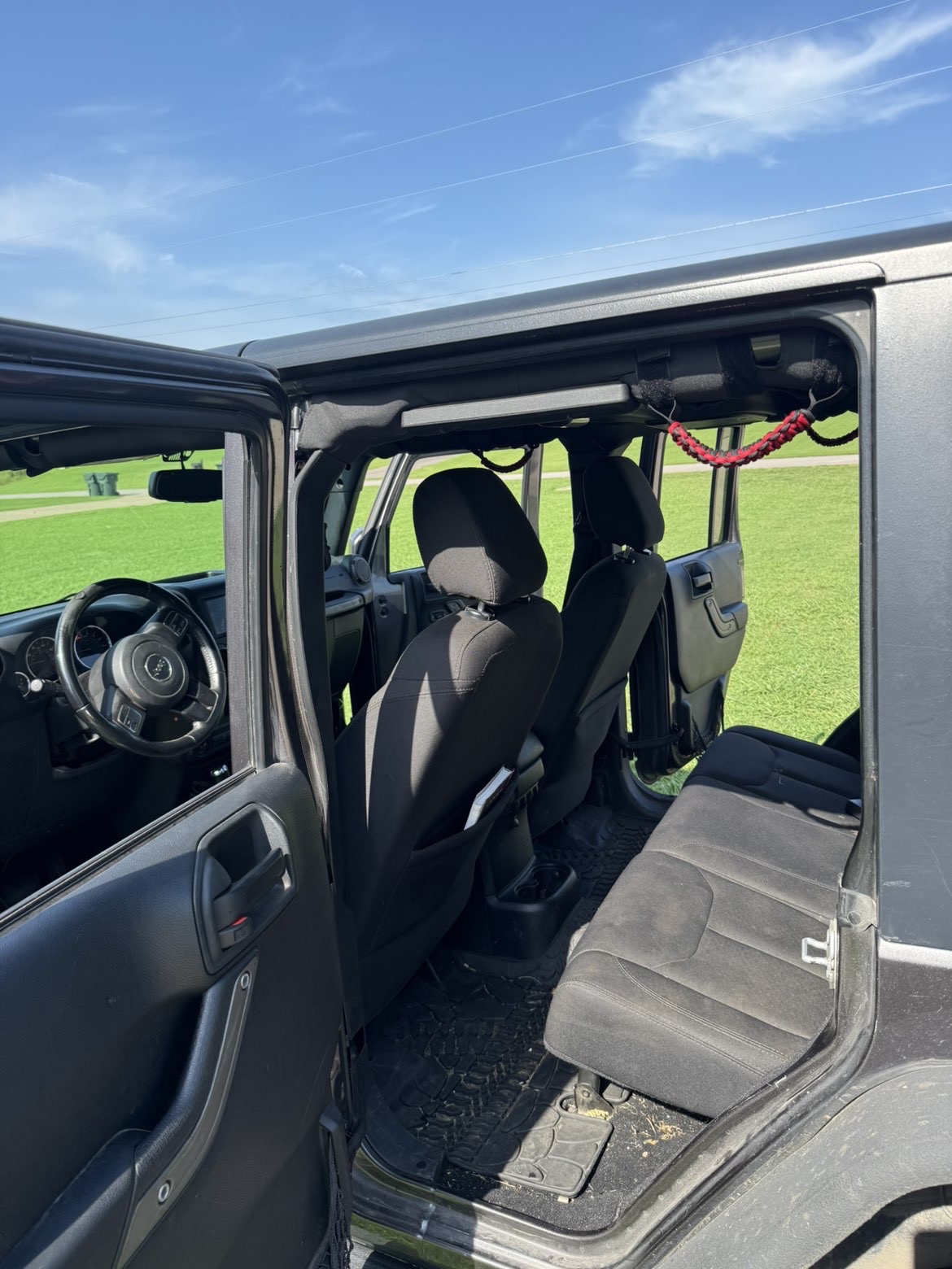Used 2016 Jeep Wrangler Unlimited Sport w/ Quick Order Package 24S AWD/4WD image 12