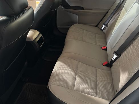 Used 2015 Toyota Camry SE w/ Protection Package image 11