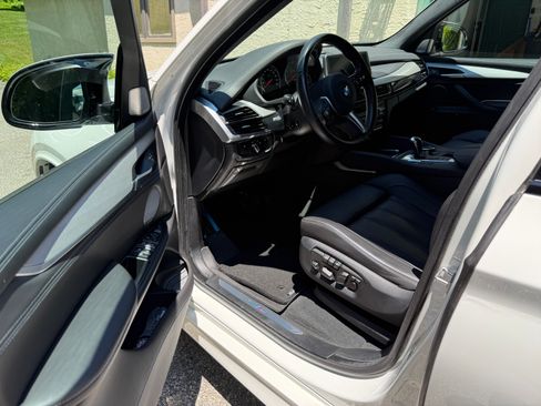 Used 2016 BMW X5 M AWD/4WD image 21