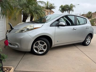 Used 2013 Nissan Leaf SV w/ LED & Quick Charge Pkg