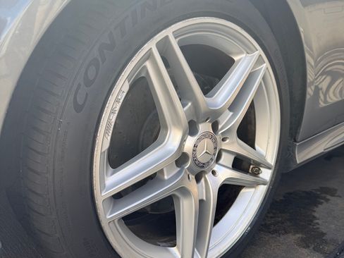 Used 2014 Mercedes-Benz E 350 Sedan image 16