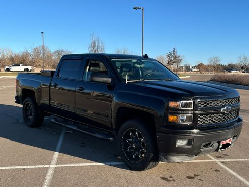 Used 2015 Chevrolet Silverado 1500 LT w/ Rally 2 Edition image 2