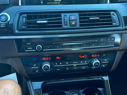 Used 2014 BMW 528i xDrive Sedan image 14