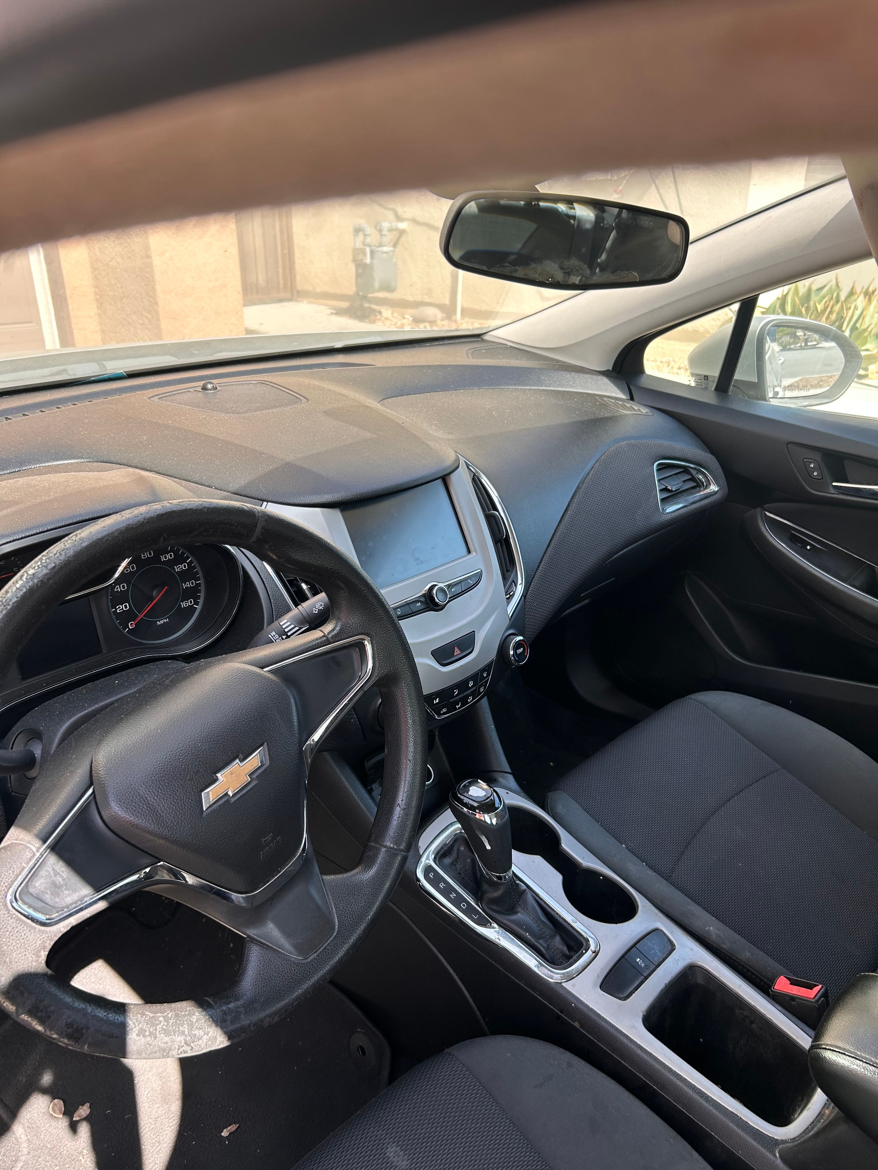 Used 2017 Chevrolet Cruze LS FWD image 8