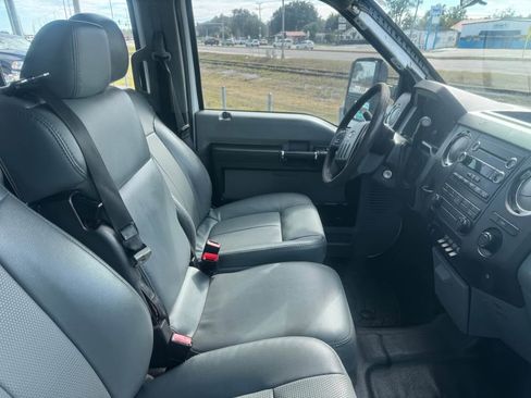 Used 2015 Ford F450 XL w/ Power Equipment Group image 2