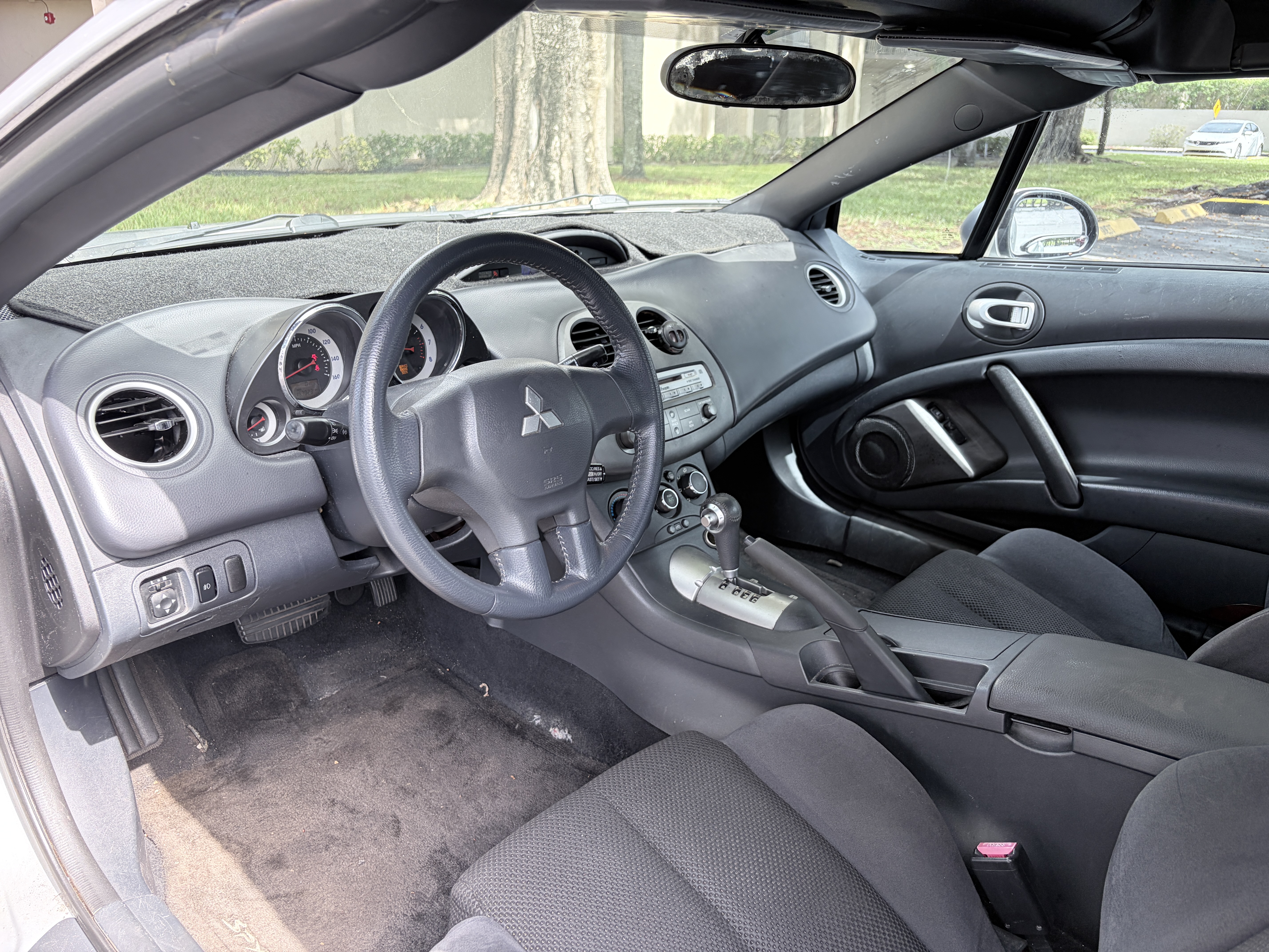 Used 2008 Mitsubishi Eclipse GS FWD image 11