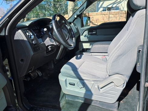 Used 2013 Ford F150 XLT w/ Luxury Equipment Group image 8