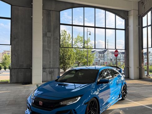 Used 2021 Honda Civic Type R image 12